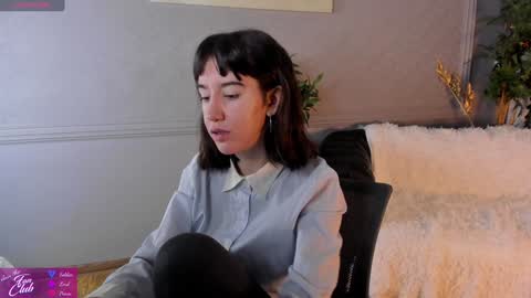 Bella online show from January 2, 2025, 10:16 am