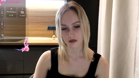 Snapshot of belle_vill chatting on April 16, 2026, 6:30 pm Belle online show from April 16, 2026, 6:30 pm