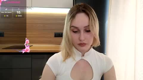 Snapshot of belle_vill chatting on May 4, 2026, 9:49 am Belle online show from May 4, 2026, 9:49 am