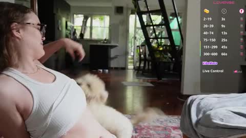 BELLE   online show from September 19, 2025, 2:57 am