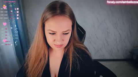 Your Annabelle Wolf  online show from November 11, 2025, 7:41 am