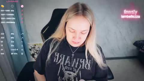 Your Annabelle Wolf  online show from February 13, 2026, 3:30 pm