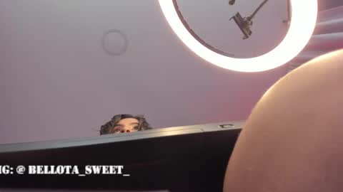  Bella  online show from December 23, 2024, 1:40 am