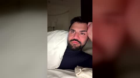 Baba  muscle gay uncut bigass anal man men straight Bi online show from March 4, 2026, 2:17 am