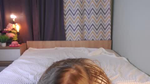 Kate online show from November 22, 2025, 1:10 pm