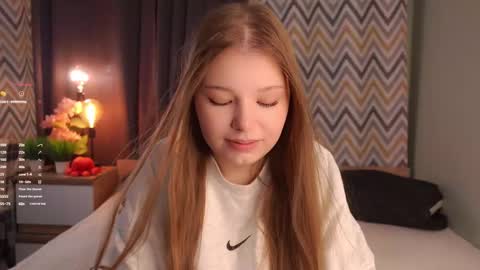 Kate online show from November 25, 2025, 1:11 pm