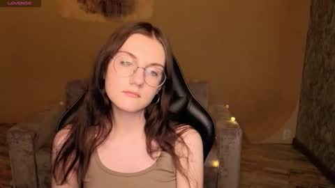 Snapshot of bemine_bemine chatting on February 5, 2026, 9:47 am bemine_bemine online show from February 5, 2026, 9:47 am