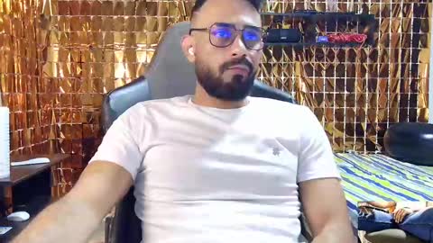 BEN online show from January 19, 2025, 11:32 pm