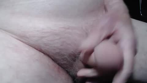 Snapshot of bender41 chatting on October 9, 2025, 4:10 am bender41 online show from October 9, 2025, 4:10 am