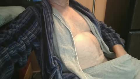 bendrinkin online show from November 25, 2025, 9:09 am