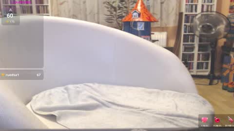 benijamin online show from September 11, 2025, 9:42 am