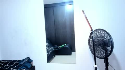 Snapshot of benjamin_lichx chatting on May 23, 2026, 6:40 am Benjamin online show from May 23, 2026, 6:40 am