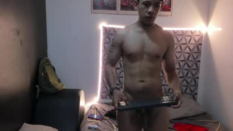 Snapshot of benjamin_lichx chatting on June 3, 2026, 7:22 am Benjamin online show from June 3, 2026, 7:22 am