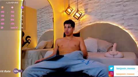 BENJAMIN online show from September 26, 2025, 9:35 am