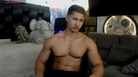 Snapshot of benjamincooperk1 chatting on May 21, 2026, 10:33 am benjamincooperk online show from May 21, 2026, 10:33 am