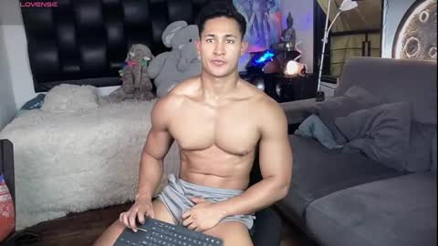 Snapshot of benjamincooperk1 chatting on June 5, 2026, 5:58 am benjamincooperk online show from June 5, 2026, 5:58 am