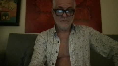 Snapshot of benlamat chatting on April 14, 2026, 5:46 am Hot Ben online show from April 14, 2026, 5:46 am