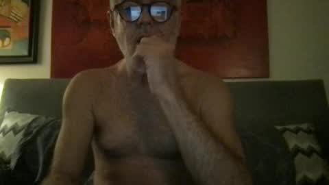 Snapshot of benlamat chatting on May 5, 2026, 6:32 am Hot Ben online show from May 5, 2026, 6:32 am