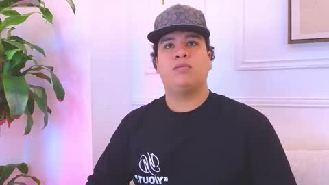 bennett_alejoo online show from February 16, 2026, 6:15 pm