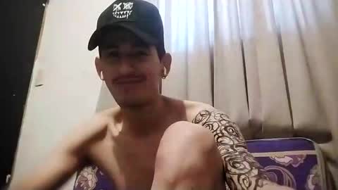 bennivanni online show from March 4, 2025, 11:43 pm