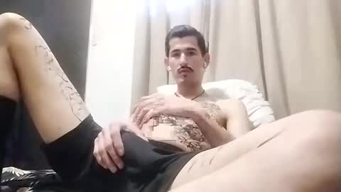 bennivanni online show from March 5, 2025, 5:39 pm