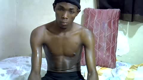 Snapshot of bentiiboys chatting on June 18, 2026, 9:09 am bentiiboys online show from June 18, 2026, 9:09 am
