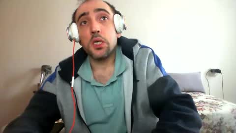 Snapshot of bentish chatting on January 26, 2025, 10:02 am bentish online show from January 26, 2025, 10:02 am