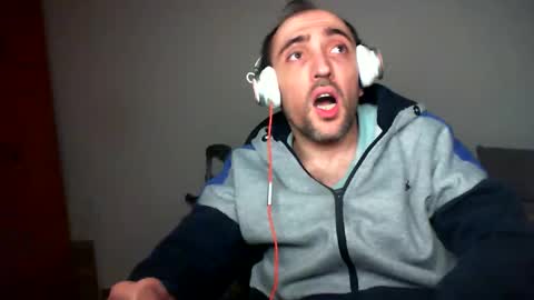 Snapshot of bentish chatting on January 28, 2025, 3:35 pm bentish online show from January 28, 2025, 3:35 pm