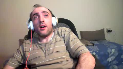 Snapshot of bentish chatting on November 24, 2025, 2:39 pm bentish online show from November 24, 2025, 2:39 pm