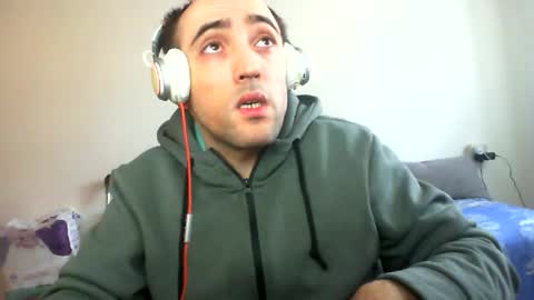 Snapshot of bentish chatting on January 7, 2026, 9:45 am bentish online show from January 7, 2026, 9:45 am