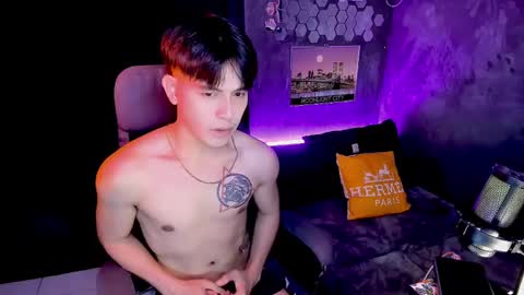 Snapshot of bentlyfuck chatting on January 2, 2025, 6:23 pm bentlyfuck online show from January 2, 2025, 6:23 pm