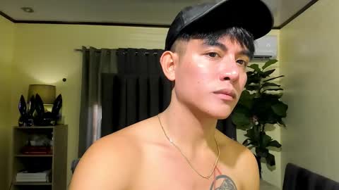 Snapshot of bentlyfuck chatting on October 15, 2025, 7:08 am bentlyfuck online show from October 15, 2025, 7:08 am