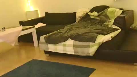 Snapshot of benutzmich0800 chatting on February 26, 2025, 1:43 am Benutzmich0800 online show from February 26, 2025, 1:43 am