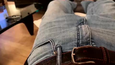 benz10001 online show from January 26, 2025, 2:24 am