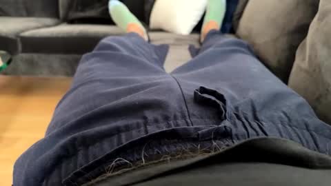 benz10001 online show from October 11, 2025, 6:50 pm