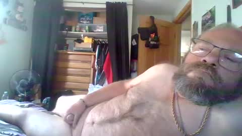 bergeeric1970 online show from October 8, 2025, 7:00 pm