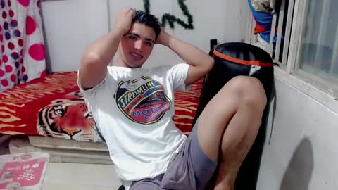 Bergon77 online show from January 5, 2025, 11:22 pm