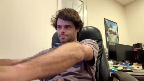 Berltex online show from April 10, 2026, 2:17 am