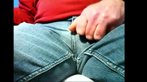 bernardo1968 online show from December 14, 2025, 11:59 am