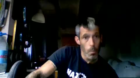 Snapshot of bernichaos77 chatting on May 6, 2026, 6:46 pm bernichaos77 online show from May 6, 2026, 6:46 pm