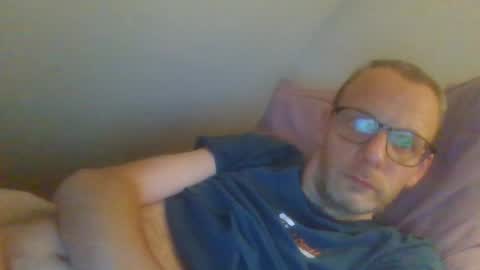 Snapshot of bernie484237 chatting on June 28, 2026, 8:48 pm Bernie online show from June 28, 2026, 8:48 pm