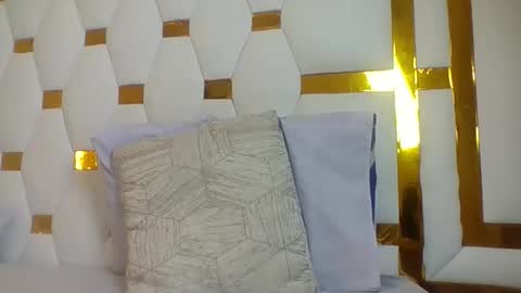 berryl online show from November 23, 2025, 7:02 pm