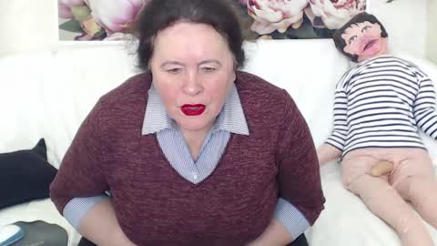 BerryShickX online show from March 9, 2025, 9:35 am