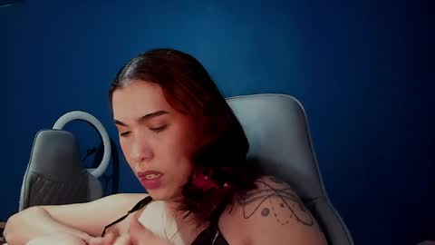 berryxbaby online show from April 24, 2026, 1:30 am