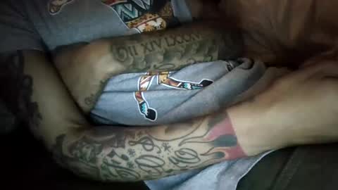 ToxicPipe757 online show from December 28, 2024, 3:37 am