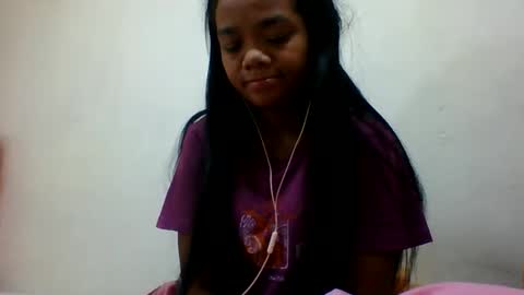 Snapshot of berthaldy659759 chatting on June 11, 2026, 2:53 am berthaldy659759 online show from June 11, 2026, 2:53 am