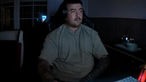 berto3389 online show from June 19, 2026, 12:59 am