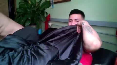 besosypasion online show from November 22, 2025, 6:51 pm