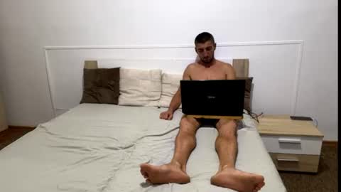 Snapshot of best_couple_for_u chatting on August 4, 2026, 8:11 pm Alex and Victoria online show from August 4, 2026, 8:11 pm