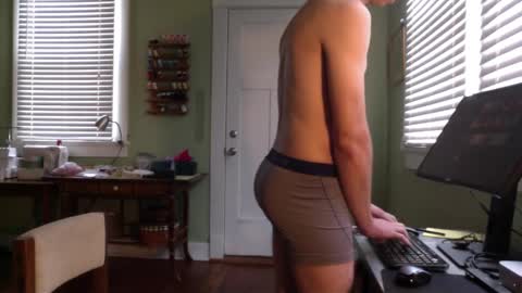 best_triam online show from January 5, 2025, 5:20 pm